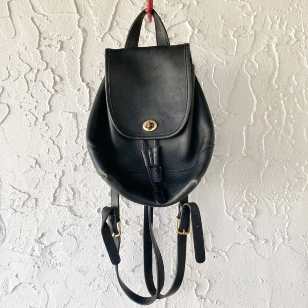 Coach Vintage Black Mini Backpack Daypack Style 9960 Leather 90s